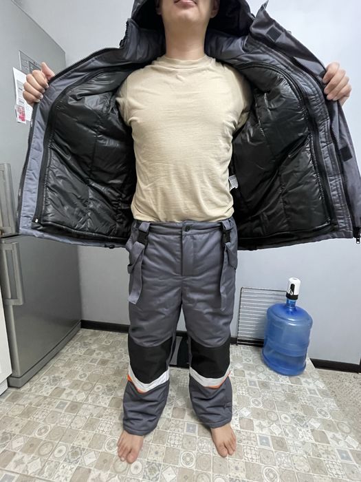 Продам новую спец одежду!