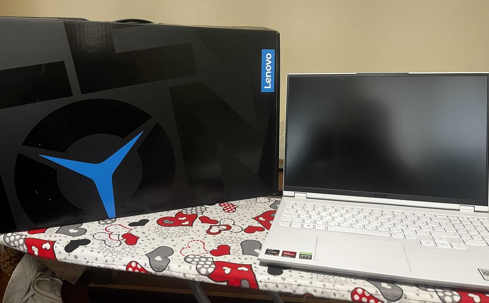 Gaming Laptop Lenovo Legion 5 Pro RTX 3060 / Ryzen 7 / 32GB / 165Hz /
