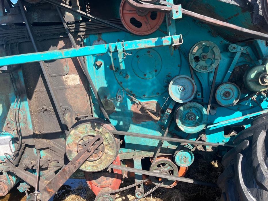 Продам комбайн на ходу