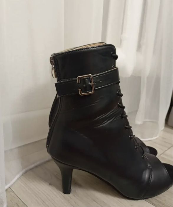 Туфли high heels (Хилсы)