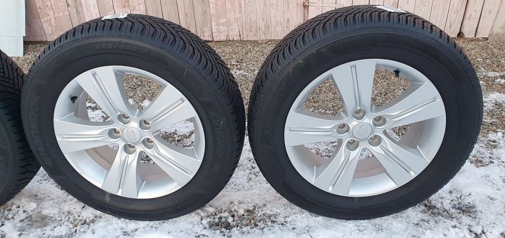 Jante aliaj originale kia pe 17.cu cauciucuri noi noute de iarna