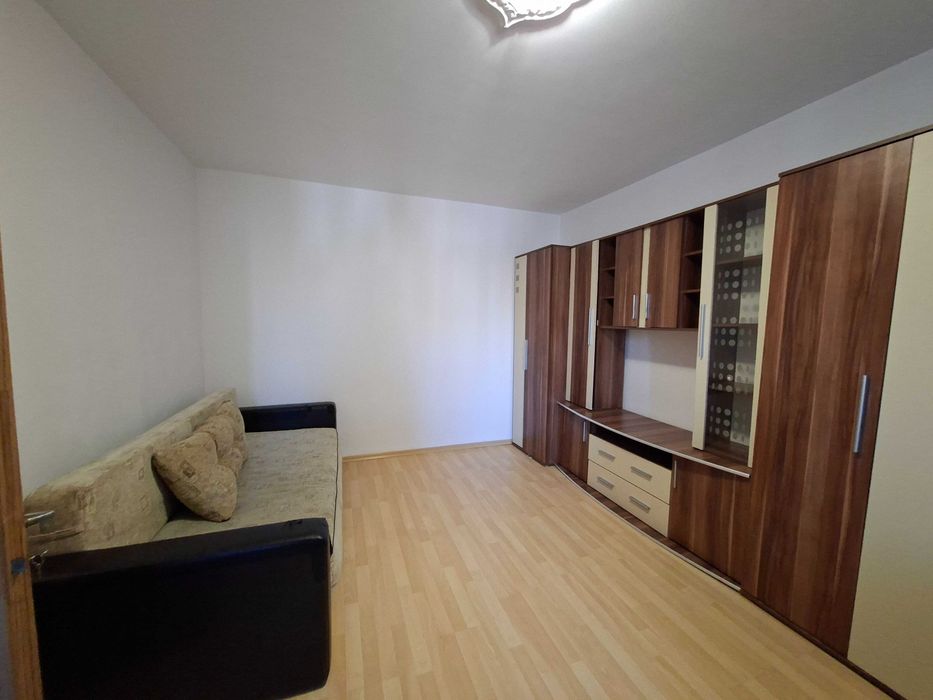 Inchiriez apartament 2 camere Dristor-proprietar