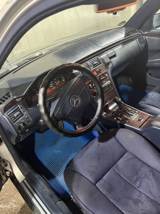 Мерседес 210 2.8