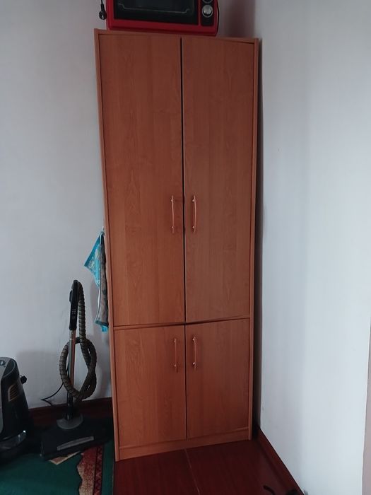 Продается шифоньер