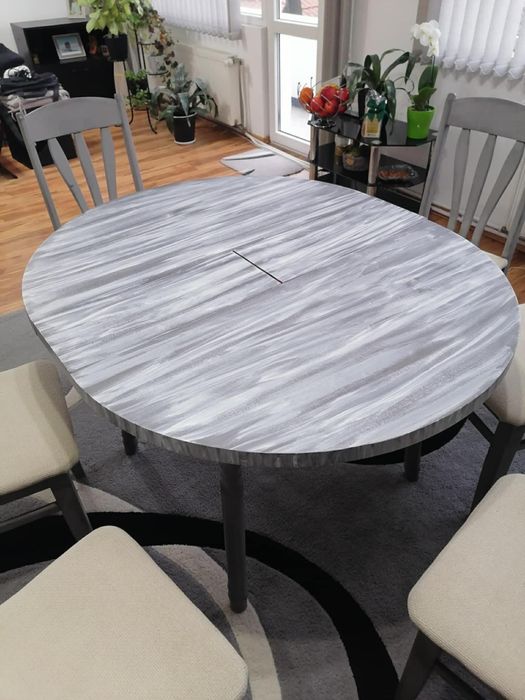 Трапезна маса с шест стола