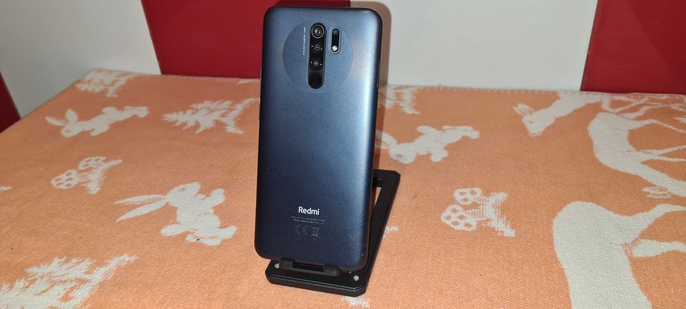 Xiaomi Redmi 9  === 250 lei