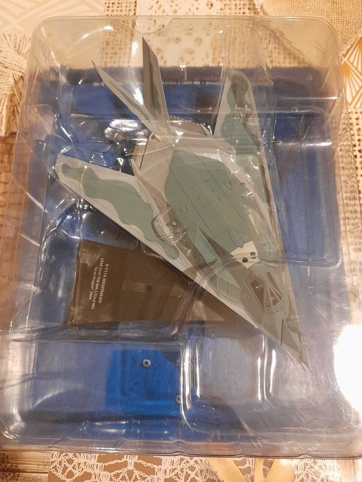 F-117A NIGHTHAWK USAF 53rd TEG Det.1/53rd WG Gray Dragon 2004