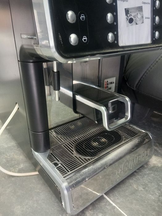 Професионална кафемашина La Cimbali