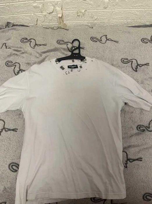 Tricou Balenciaga Alb Pierced Marime M