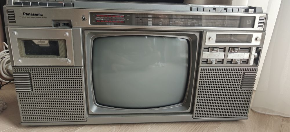 Boombox -TV Panasonic TR-1200RU