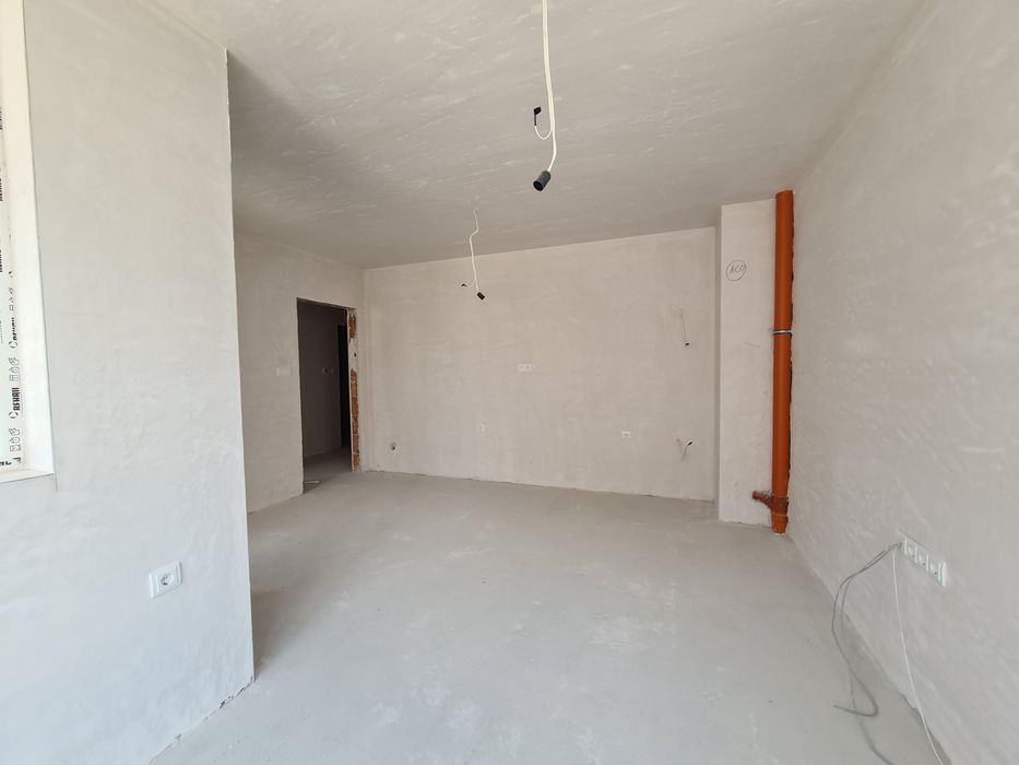 Продава се Двустаен апартамент в Пловдив, Южен - 65 кв.м за 1816 €/кв.м - Снимка #3