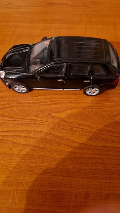 Set 3 mașinuțe din metal