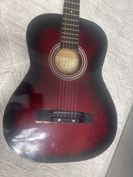 Гитара 6 струн продам