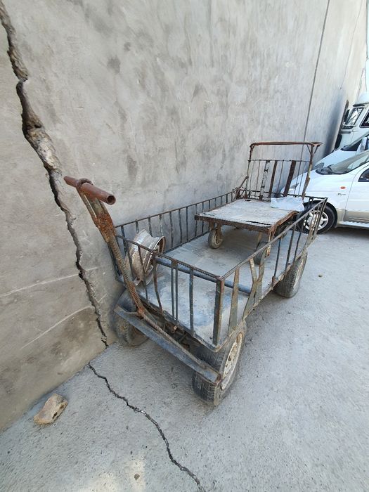 Aravalar sotiladi kattasi 2mln kichkinasi 800000