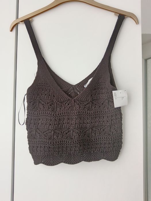 Top nou bustieră Stradivarius