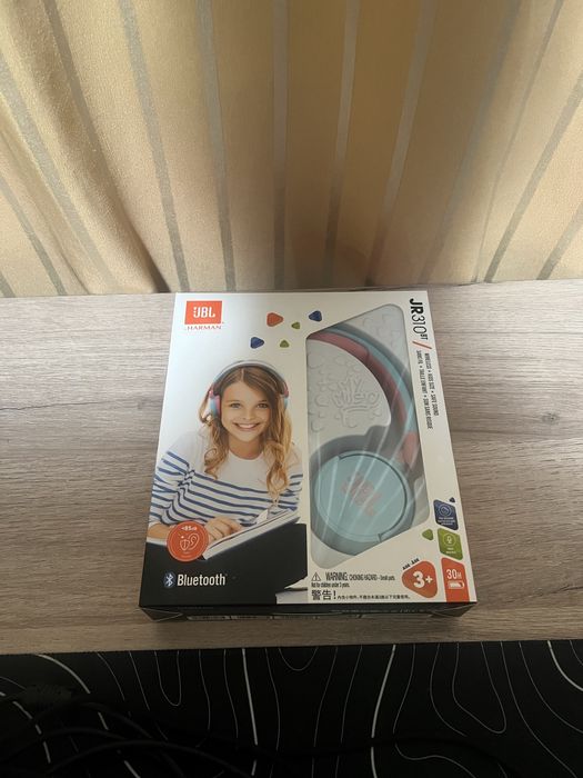 Слушалки JBL  JR310