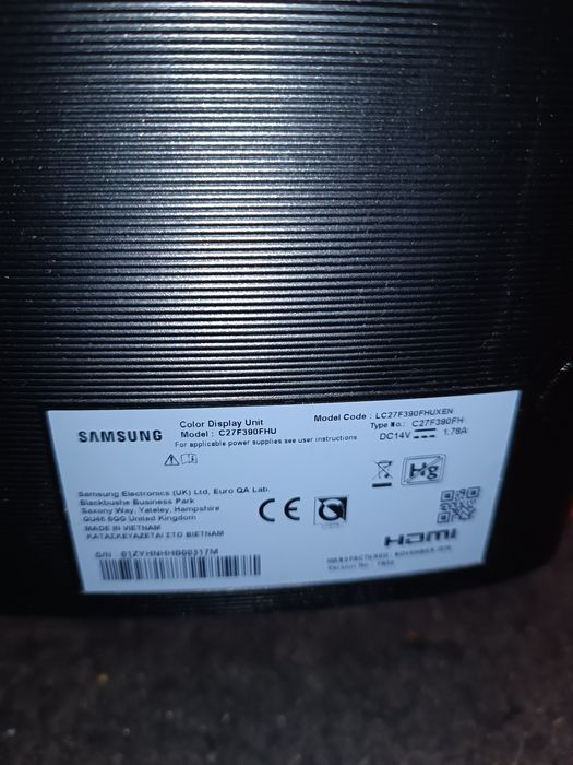 Vând Monitor Samsung curbat pentru piese