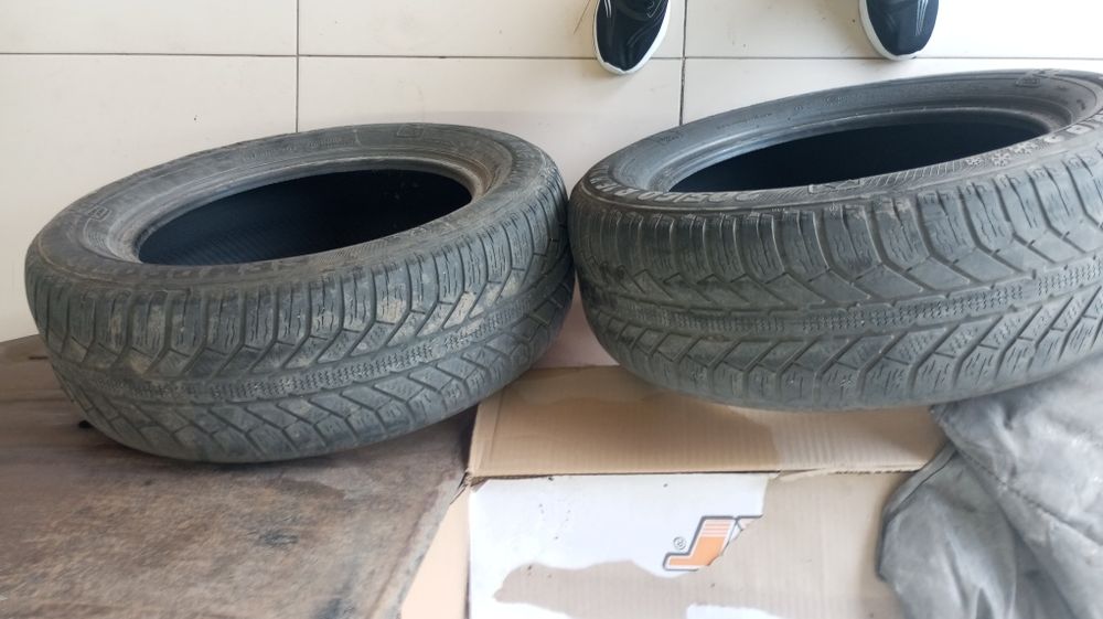 Продам 2 летние шины, 205/60 16