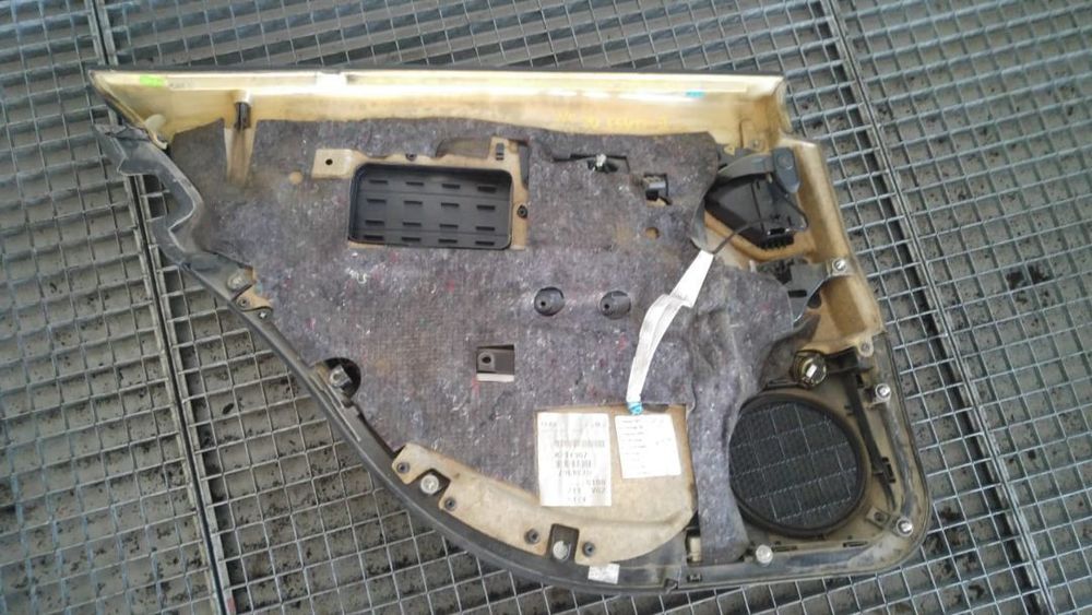 fata tapiterie usa dreapta spate mercedes c-class w204 break a2117302695