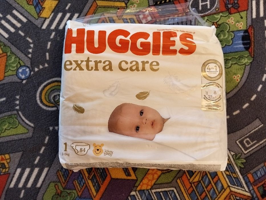 Huggies pampersi
