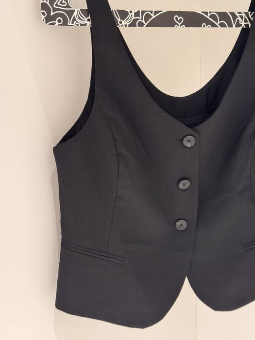 Елегантен дамски елек от Massimo Dutti