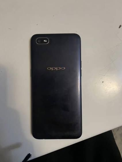Продам оппо  в хорошем состоянии