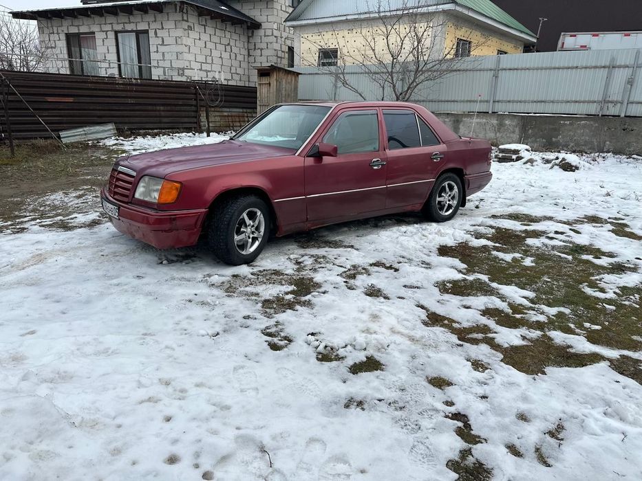 Мерс 124 2.2.ешка