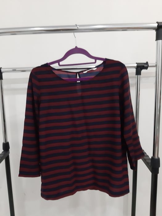 Продам разные кофты ,блузки ,накидки  все по 2500