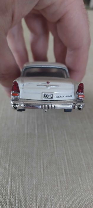 Макет на автомобил Чайка