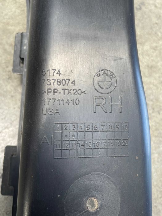 Canal aer fata dreapta Bmw X3 F25 - X4 F25 cod 7378074