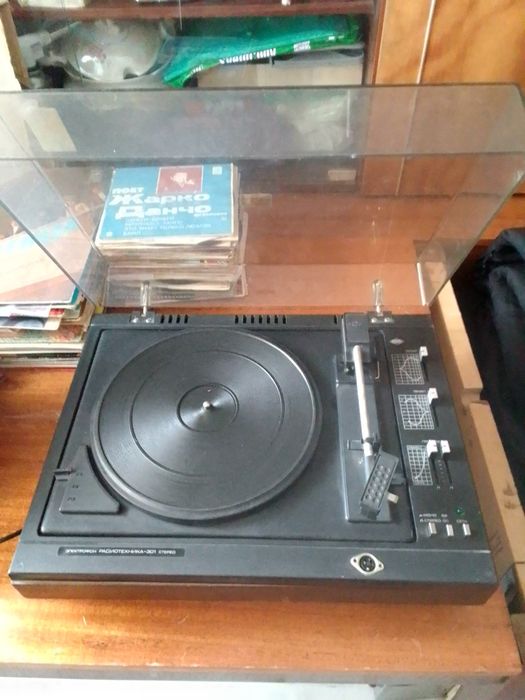 Проигрыватель винила