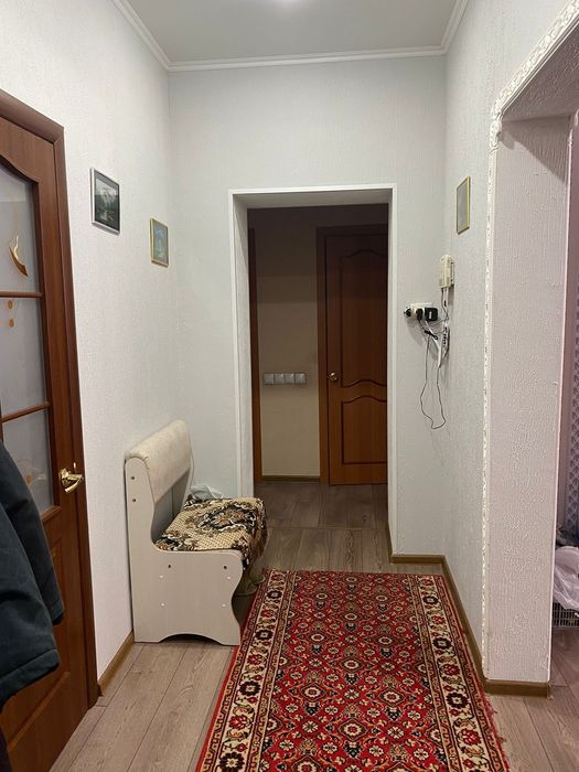 Продам квартиру  4х комнатную