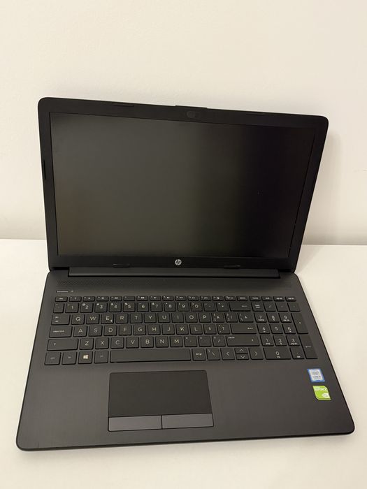Laptop HP i5 8GB RAM GeForce MX110