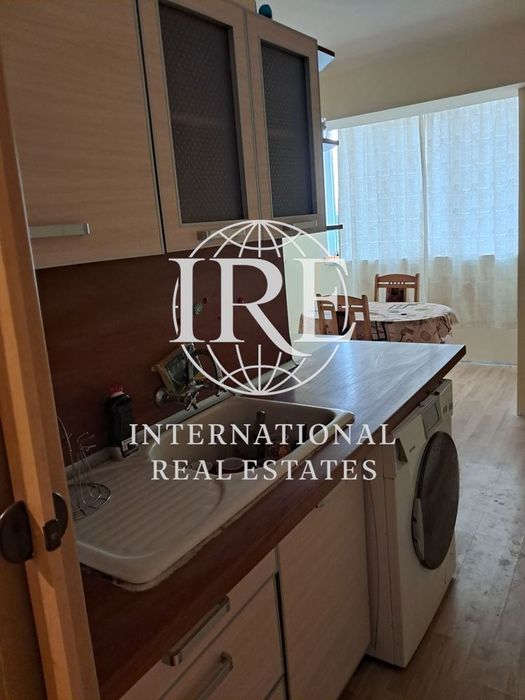 Продава се Тристаен апартамент в Варна, Владислав Варненчик - 62 кв.м за 979 €/кв.м - Снимка #2