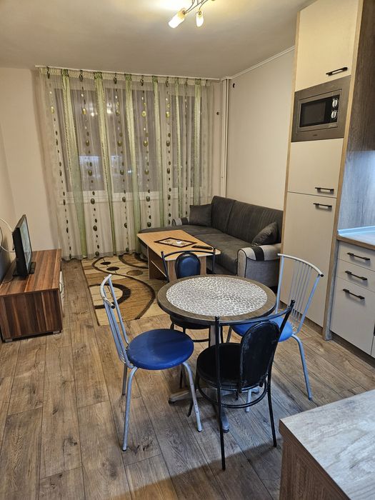 Дава се под наем Тристаен апартамент в Сливен, Българка - 70 кв.м за 331.5 € - Снимка #6