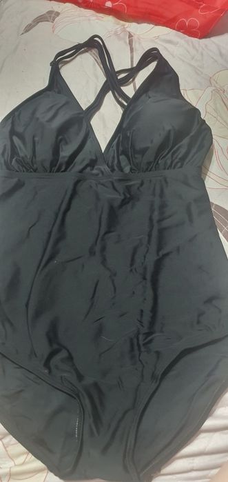 Купальник на невысокую девушку.