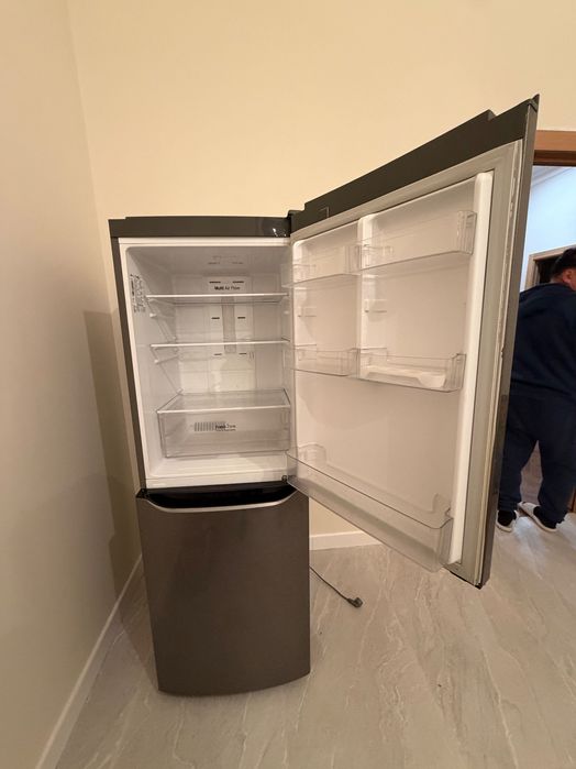 Холодильник в рабочем состоянии