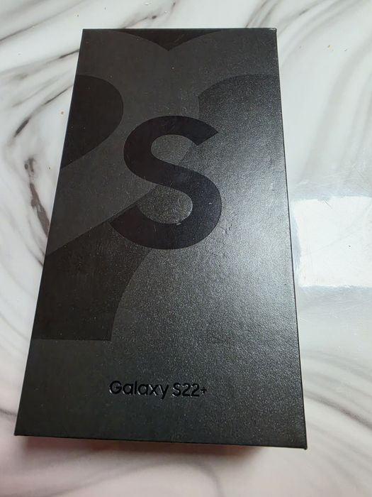 Телефон Samsung S22+ 5G