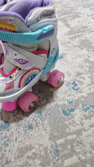 Четырёхколёсны  ролики