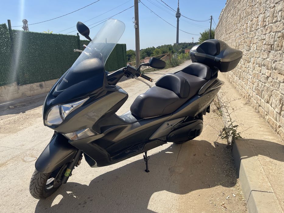 Honda FJS600A скутер 2011г