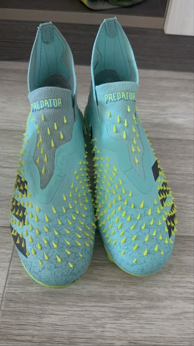 Бутсы Adidas Predator