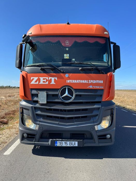 Vand ansamblu Mercedes mp4+semiremorca krone