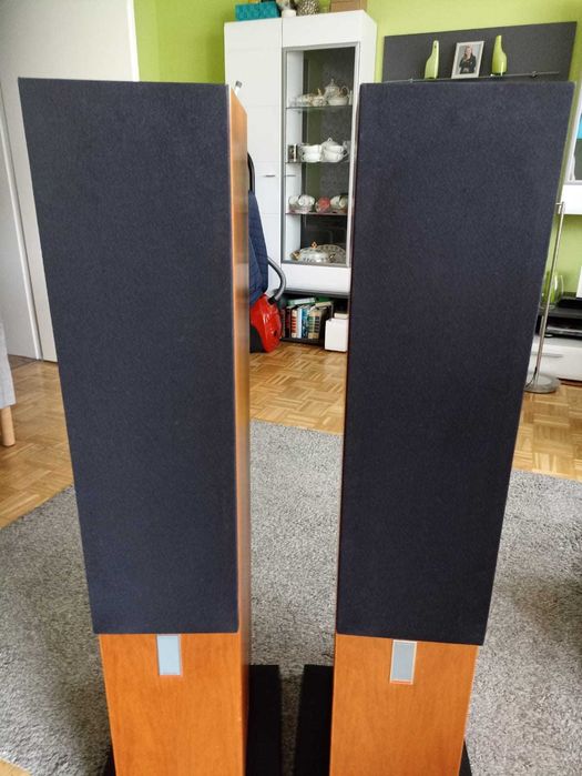 Продавам тонколони Dynaudio Confidence 5