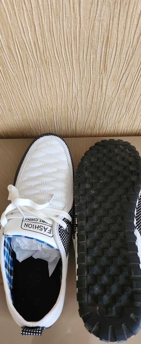 Кроссовки мужские