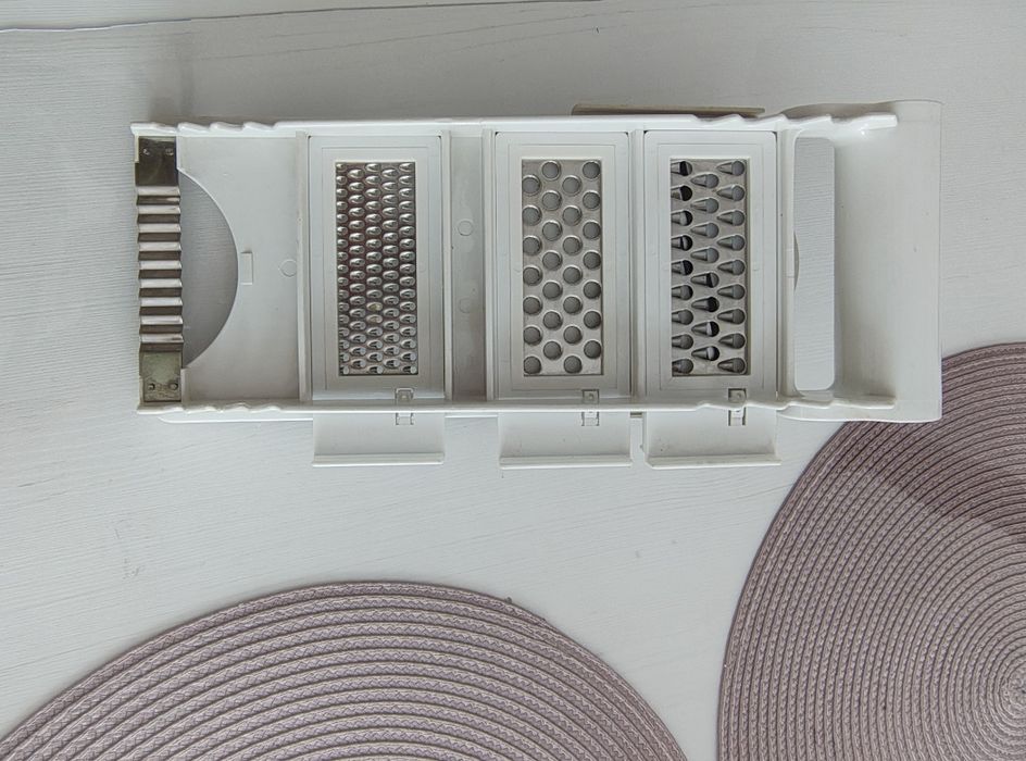 Răzătoare universală