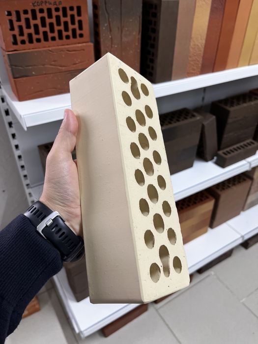 Кирпич половинка и евро