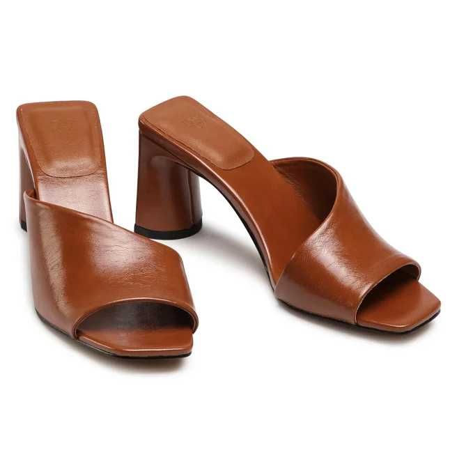 Чехли в кафяво Jenny Fairy