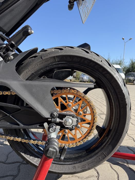 KTM RC 125 NU ( yzf , cbr , aprilia )