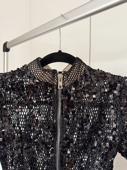 Официална рокля с пайети