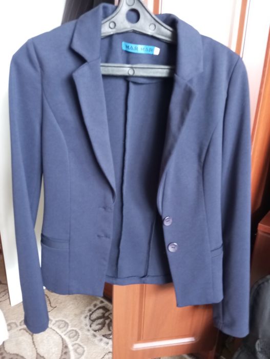 Пиджак женский..